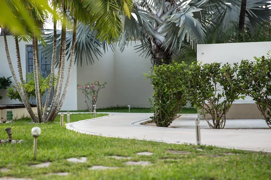 Villas H2O Tulum Szálloda